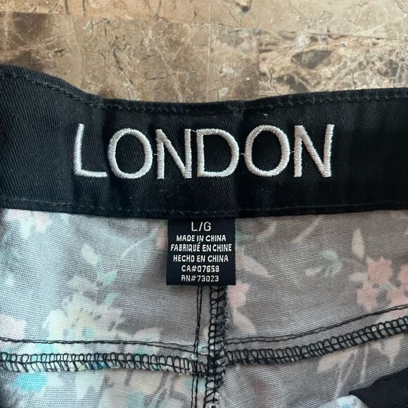 London Women's Size Large Floral Print Black Skinny Pants​​​​ - Picture 5 of 10